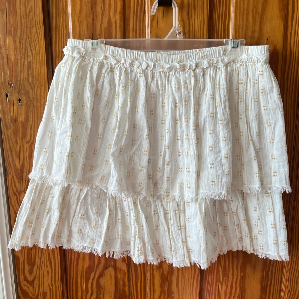 Elegant White Tiered Skirt